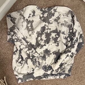 Urban Outfitters Black and White Tie-Dye Sweatshirt